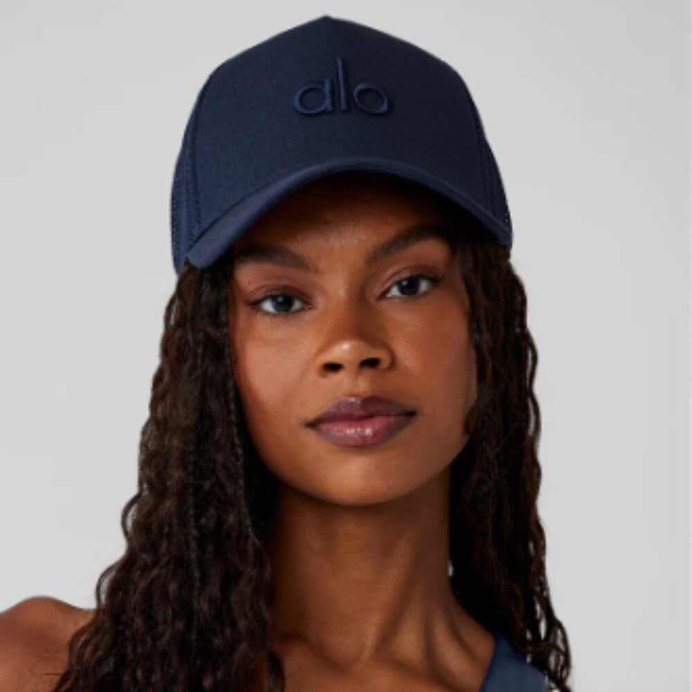 ALO Yoga Trucker Hat